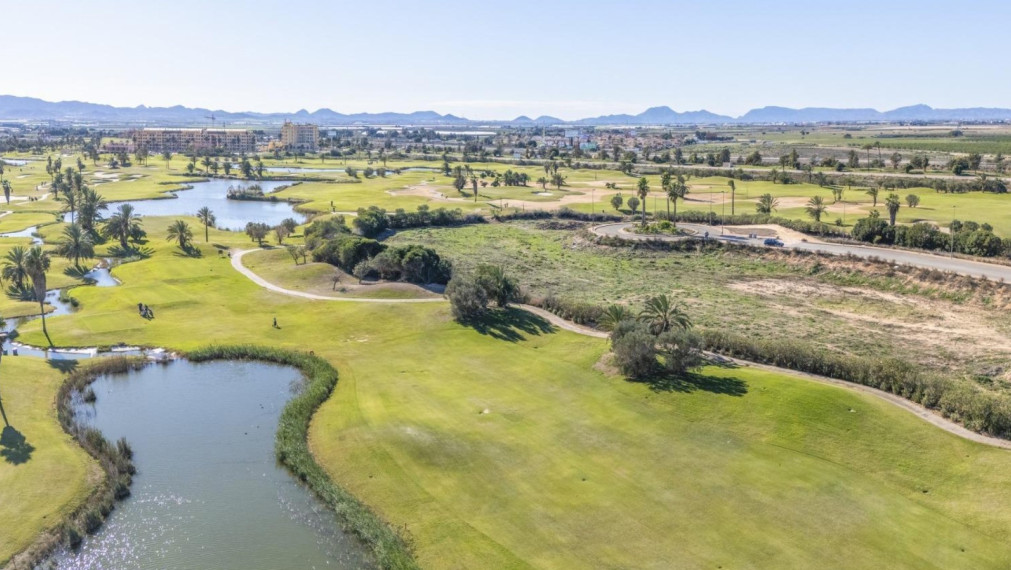 Nové byty a vily u golfu – La Serena, Los Alcázares