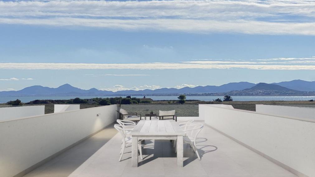 Stylová vila s bazénem v Los Alcázares, Murcia.