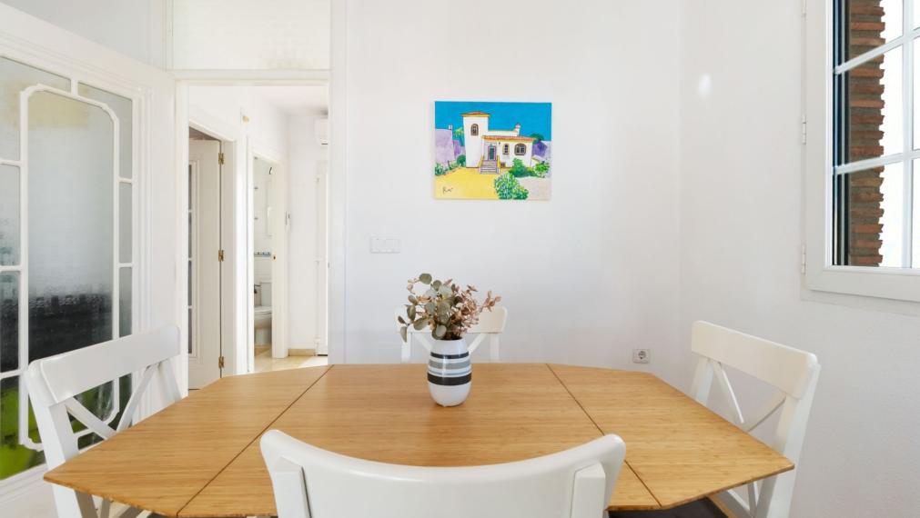 Okouzlující vila se 3 ložnicemi a bazénem ve Villamartinu