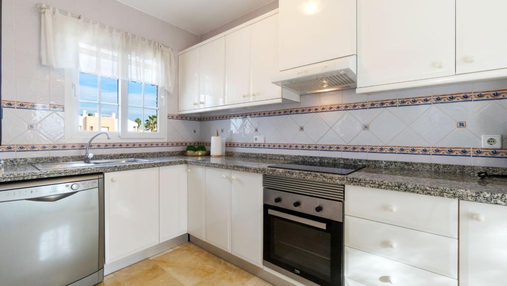 Okouzlující vila se 3 ložnicemi a bazénem ve Villamartinu