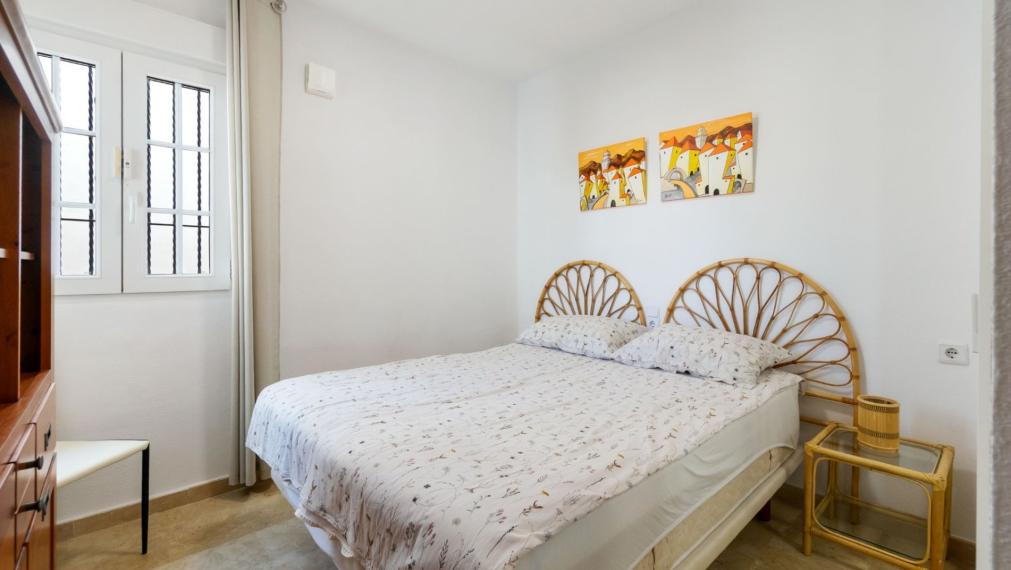 Okouzlující vila se 3 ložnicemi a bazénem ve Villamartinu