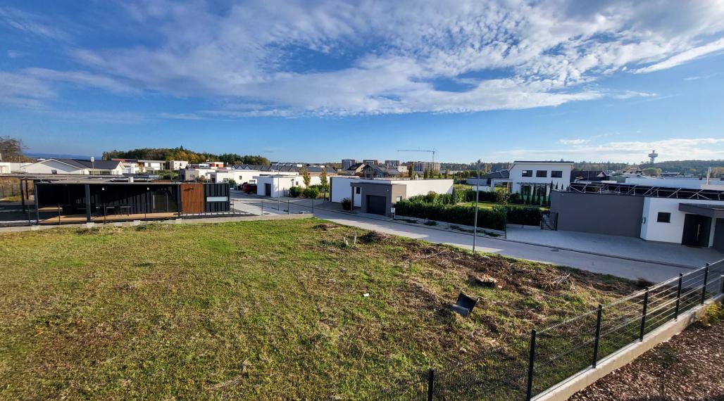 Lukratívny pozemok 834m2 Penati Golf Resort.