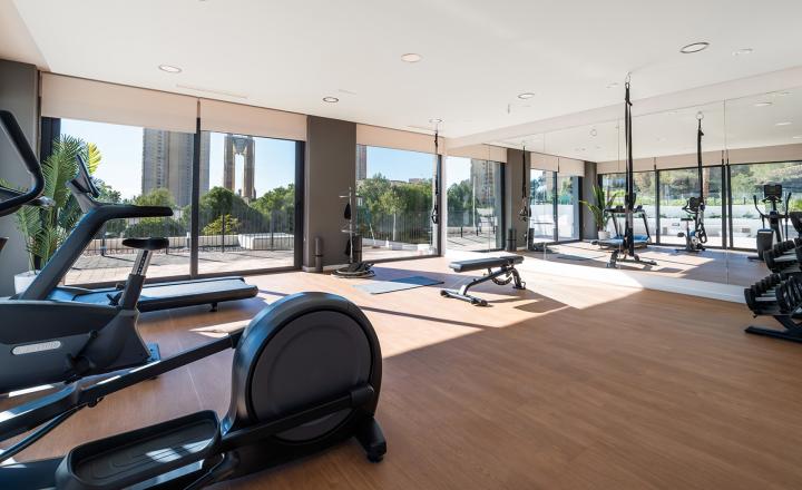 Eagle Tower Benidorm – bydlení u moře a golfu - fotografia 10