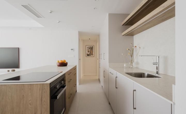 Prodej luxusního apartmánu 3+1 v první linii u moře – Torrevieja, Španělsko - fotografia 13