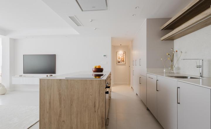 Prodej luxusního apartmánu 3+1 v první linii u moře – Torrevieja, Španělsko - fotografia 22