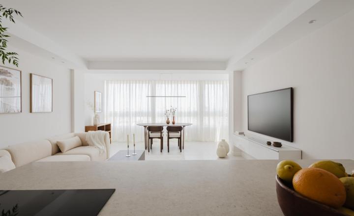 Prodej luxusního apartmánu 3+1 v první linii u moře – Torrevieja, Španělsko - fotografia 28